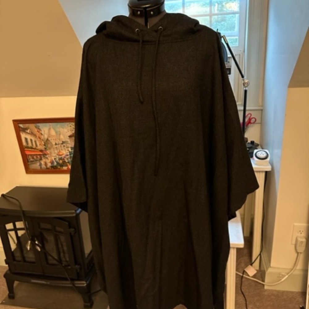 Ralph Lauren  grey wool medium weight cape poncho OS